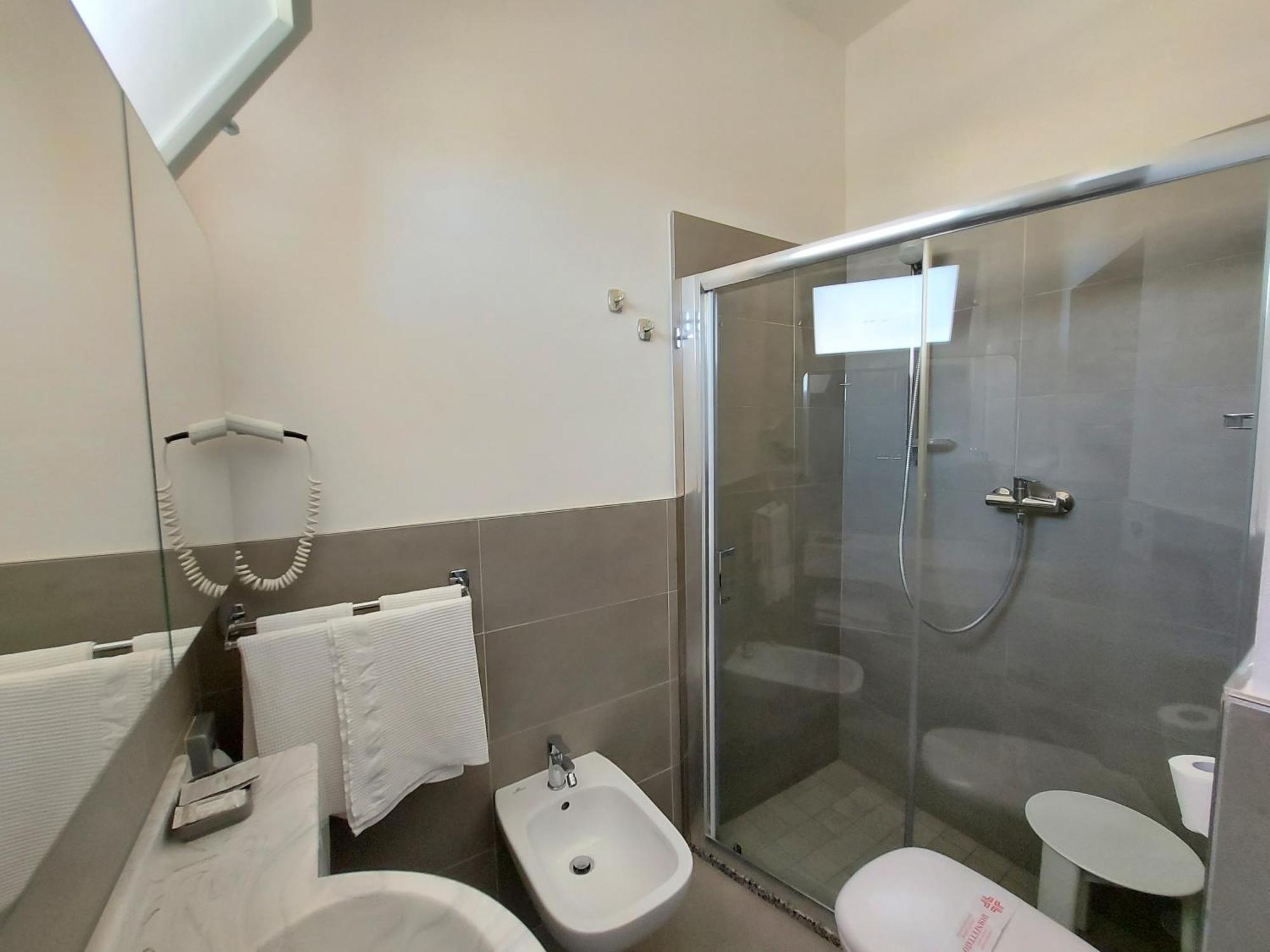 Hotel Joli Cesenatico Luaran gambar