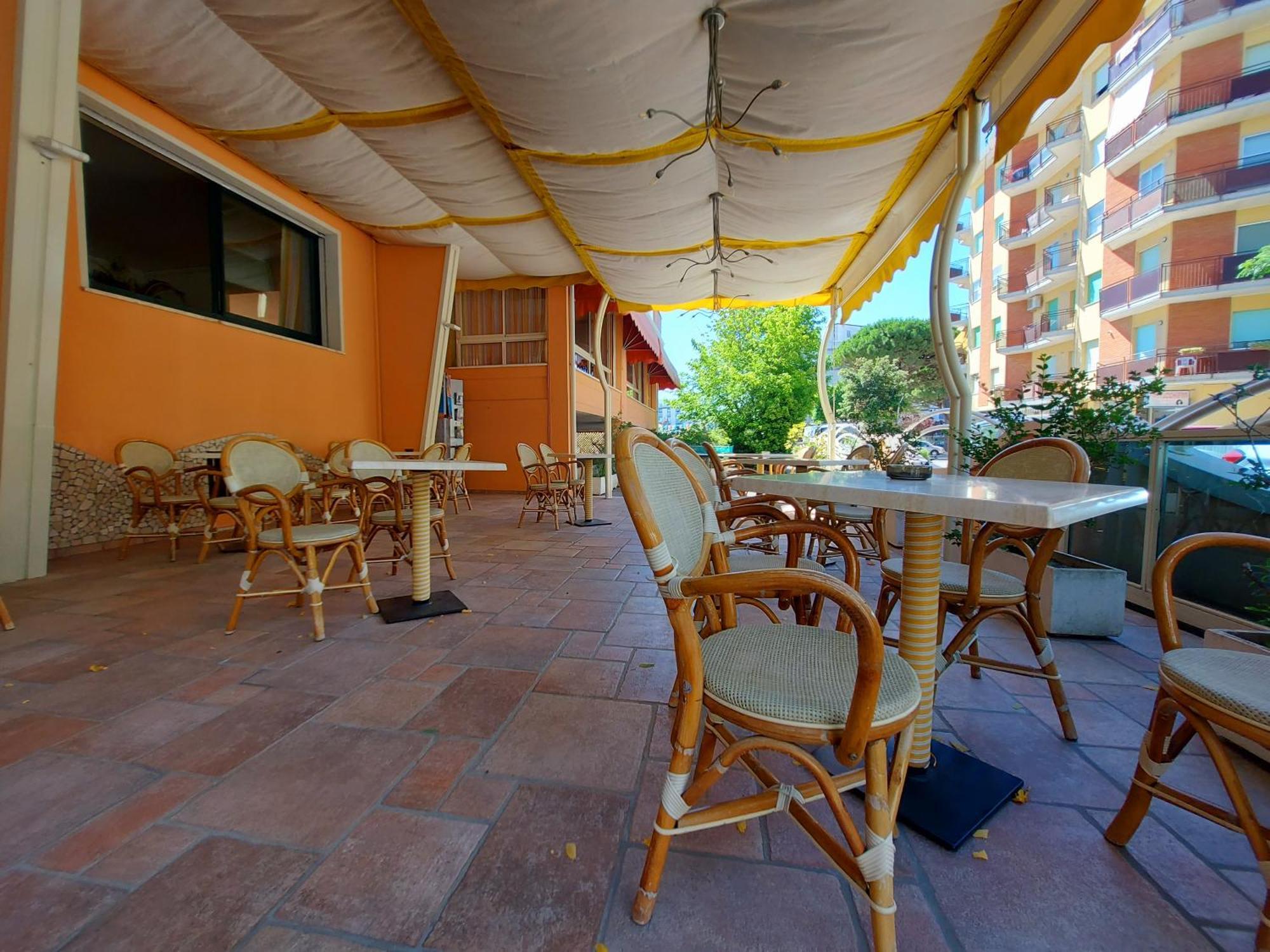 Hotel Joli Cesenatico Luaran gambar